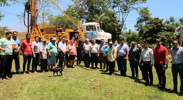 Guairá: Más de 70 familias tendrán acceso a agua potable - Noticiero Paraguay