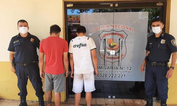 Detienen a dos hombres tras robar en Campo 9 – Prensa 5
