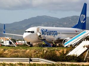 Las agencias lamentan la suspensión de la fusión entre Iberia y Air Europa