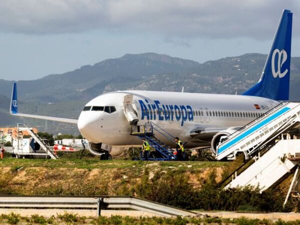 Las agencias lamentan la suspensión de la fusión entre Iberia y Air Europa