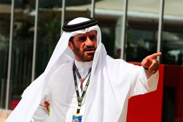 Mohammed Ben Sulayem sucede a Jean Todt como presidente de la FIA