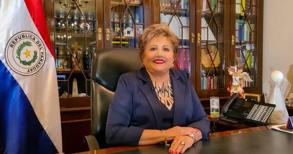 La Nación / La ministra Wapenka lidera misión de observación de Uniore para las elecciones de este domingo en Chile