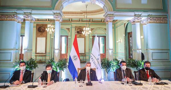 La Nación / Abdo asume la presidencia del Mercosur y promete priorizar revisión del arancel externo