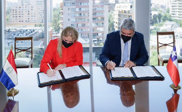 Mastercard e Itaú se unen a alianza para aumentar acceso de mujeres a herramientas digitales - MarketData