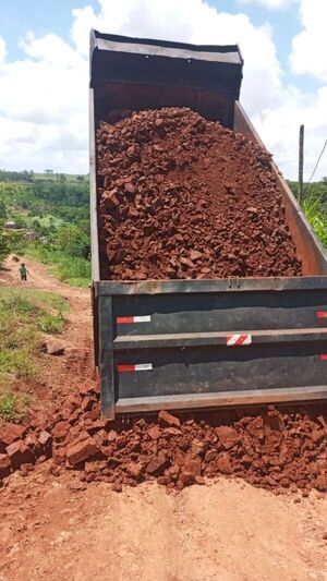 Municipalidad y Gobernación encaran mantenimiento vial en Pedro Juan Caballero