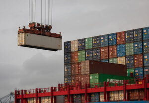 El superávit comercial anual de Perú superó los 13.650 millones de dólares - MarketData