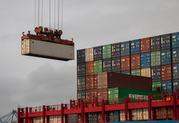 El superávit comercial anual de Perú superó los 13.650 millones de dólares - MarketData