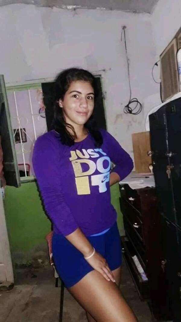 Una joven de 17 años está desaparecida desde el lunes y su familia la busca desesperadamente