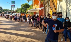 Increíble concurrencia en Villarrica para el casting de "Calle 7" | Telefuturo