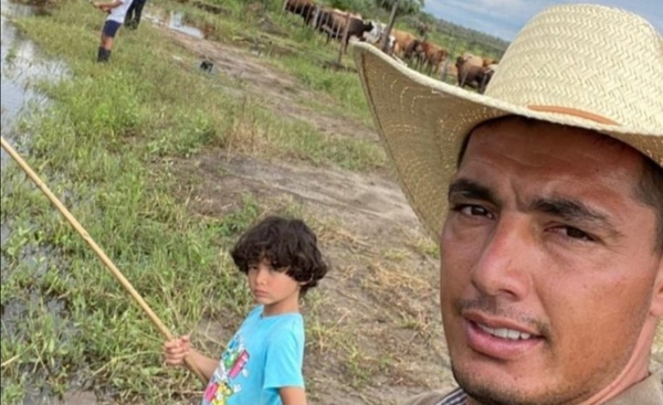 Las exóticas vacaciones de "Tacuara" Cardozo en el chaco