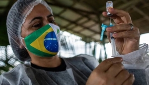 Diario HOY | Regulador sanitario de Brasil denuncia amenazas de Bolsonaro tras aprobar vacuna anticovid en niños