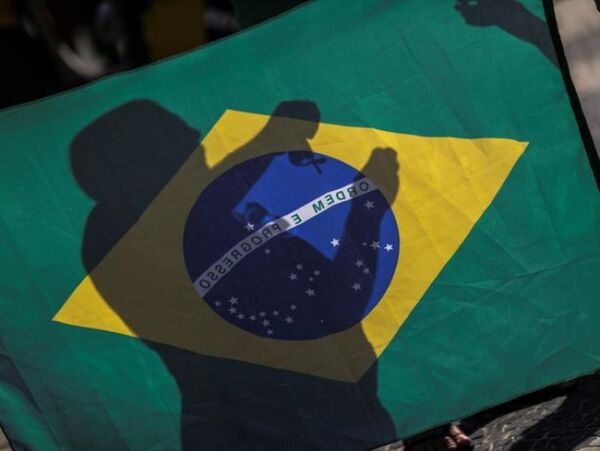 Covid: sin actualización en 7 estados, Brasil registra 206 muertes en 24 horas