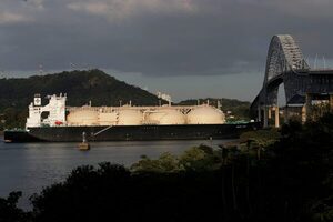 El Canal de Panamá modificará en febrero el peaje de buques de pasajeros - MarketData