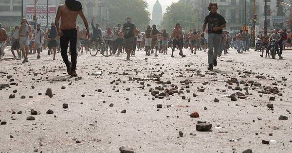 La Nación / Relatos salvajes: 20 años de la peor crisis de Argentina