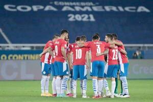 Crónica / ¿La Albirroja chutando un torneo UEFA?