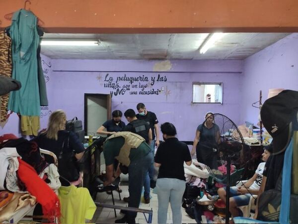 Tienda de ropas funcionaba de tapadera para venta de crack en J. Augusto Saldívar