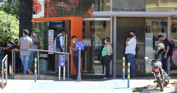 La Nación / Experta sugiere invertir el 50% del aguinaldo