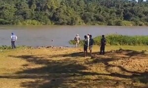 Un adolescente desaparece en aguas del río Monday - Noticiero Paraguay