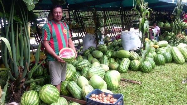 Productores feriantes iniciaron la Expo Sandía 2021 en Tavapy, Alto Paraná – AHORACDE | CIUDAD DEL ESTE | PARAGUAY