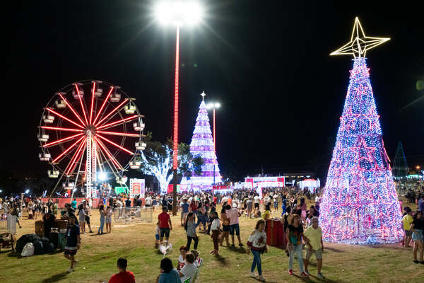 NAVIDAD, Aguas y Luces, un ESPECTACULO que ofrece la ITAIPU en Foz – AHORACDE | CIUDAD DEL ESTE | PARAGUAY