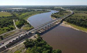 Diario HOY | El puente más largo de Ñeembucú está habilitado desde hoy