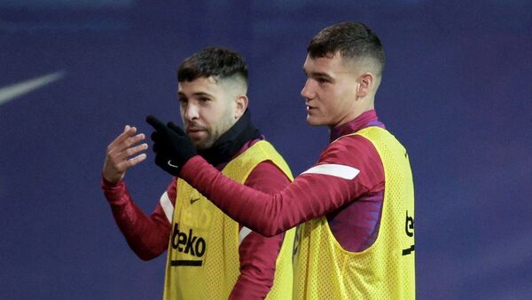 Jordi Alba recibe el alta y podrá jugar ante el Elche