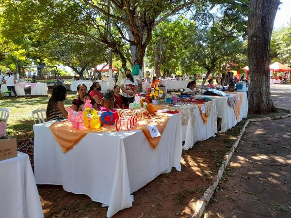 Realizan feria navideña en San Patricio - Nacionales - ABC Color