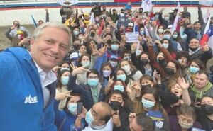 Elecciones polarizadas son una prueba de resistencia para la democracia chilena