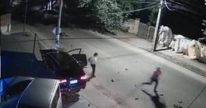 La Nación / Buscan identificar a ebrio al volante y acompañante que mataron a una joven madre