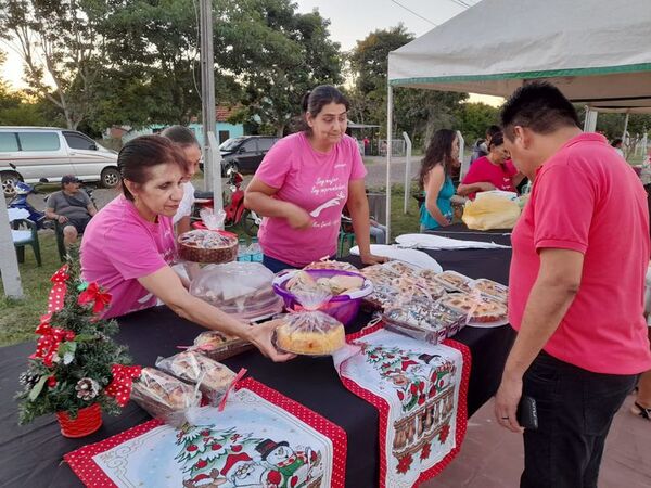 Realizan con éxito feria del pan dulce y clericó en Ayolas  - Nacionales - ABC Color