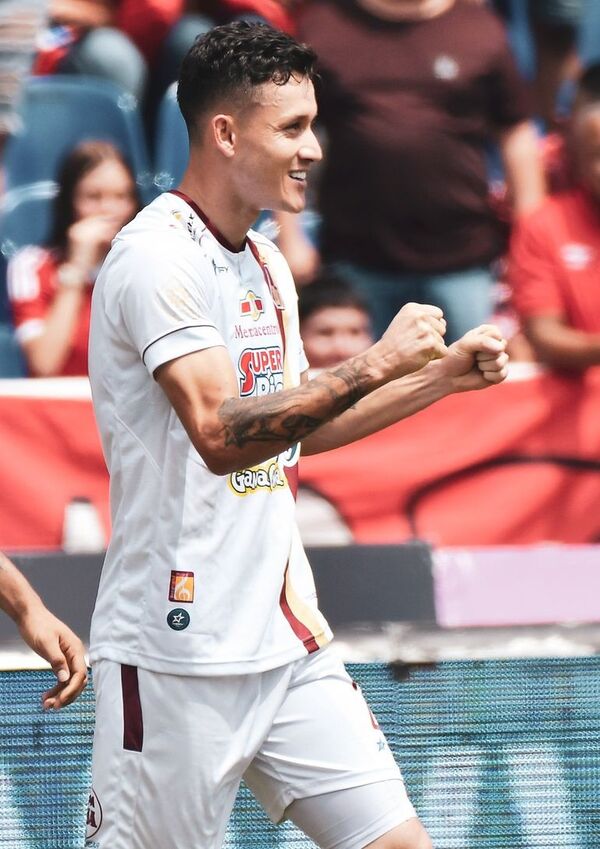 Ramírez va por el “bi” en Colombia - Fútbol - ABC Color