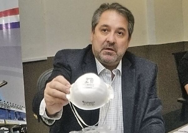 Devuelven dinero y buscan blanquear caso tapabocas - Nacionales - ABC Color
