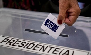 Diario HOY | Entre el miedo y la esperanza, Chile inicia un reñido balotaje presidencial
