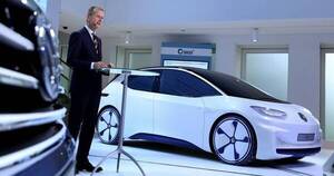 La Nación / Volkswagen invertirá en el coche eléctrico del futuro