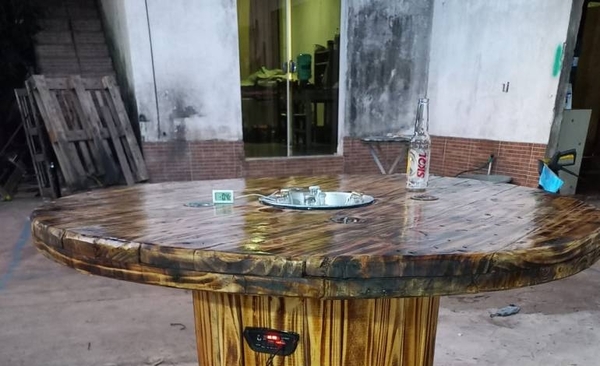 Diario HOY | Super mesa carretel Made In Paraguay: Cuando la creatividad y el ingenio se fusionan