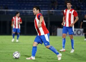 La gran asistencia de Salvador Cabañas en la despedida de Haedo - Fútbol - ABC Color