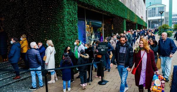 La Nación / Holanda vuelve al confinamiento hasta el 14 de enero