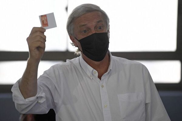 Elecciones en Chile: ultraderechista Kast irá a la justicia si el resultado es estrecho - Mundo - ABC Color