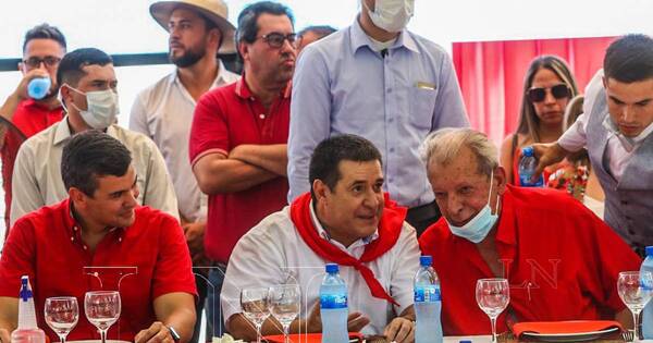 La Nación / Horacio Cartes: “Con mucho gusto me postulo a la presidencia de la Junta”