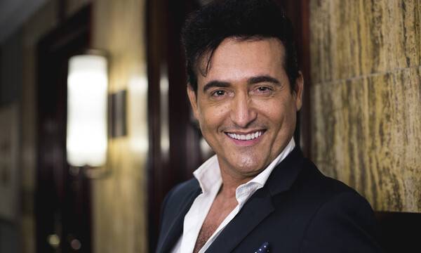 Crónica / Carlos Marín, cantante de 'Il Divo' falleció por COVID