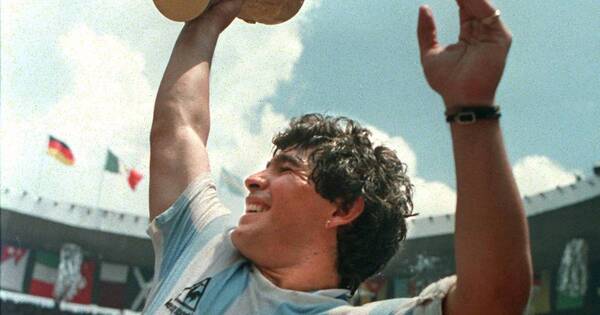La Nación / Subasta de casa y autos BMW de Maradona quedaron vacantes