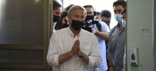 Ultraderechista José Antonio Kast reconoce victoria de izquierdista Boric en Chile