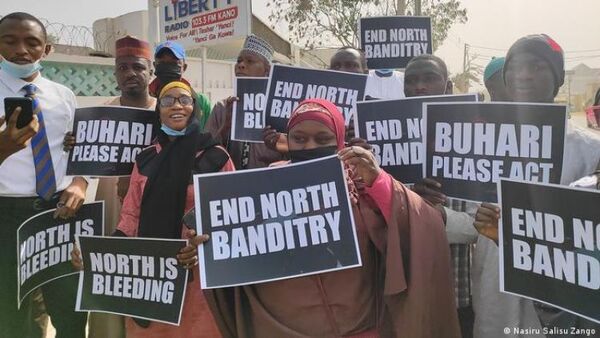 Bandas criminales matan a 38 personas en Nigeria
