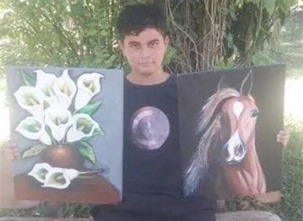 Crónica / Peque pintor enloquece con sus obras a todo Caacupé ndaje