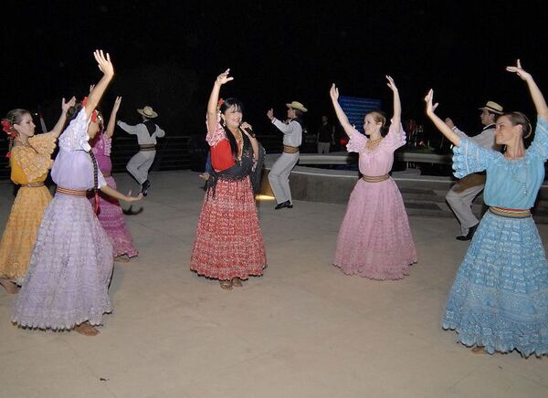 Danza, música y teatro en “Compartiendo la Navidad” - Cultura - ABC Color