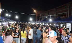 Exitosa FERIA MUNICIPAL DE EMPRENDEDORES en Santa Rita, pero alejada de protocolo sanitario