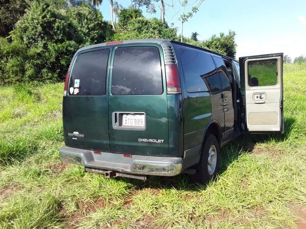 Delincuentes interceptan a docentes y los despojan de G. 65 millones - La Clave