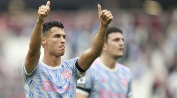 Cristiano dona una camiseta firmada para su subasta solidaria por La Palma