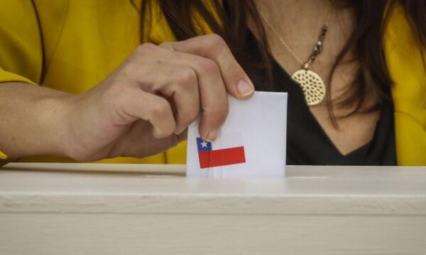 Chile: periodista afirma que la elección fue una paliza y destaca histórica participación - ADN Digital