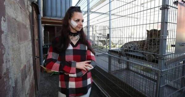 La Nación / Una modelo alemana fue atacada por un leopardo durante una producción fotográfica